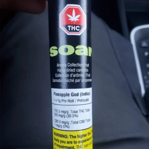 ganja-glam-product-review-pineapple-god-pre-roll-by-soar-1