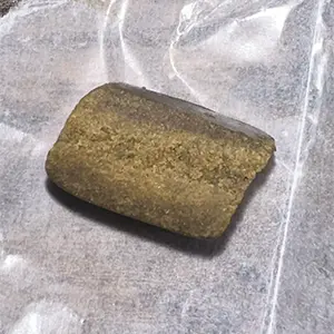 ganja-glam-product-review-wes-coast-kush-hash-7-300px